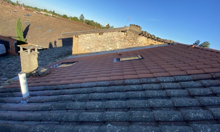  Réfection de toiture par couvreur à Belleville en Beaujolais